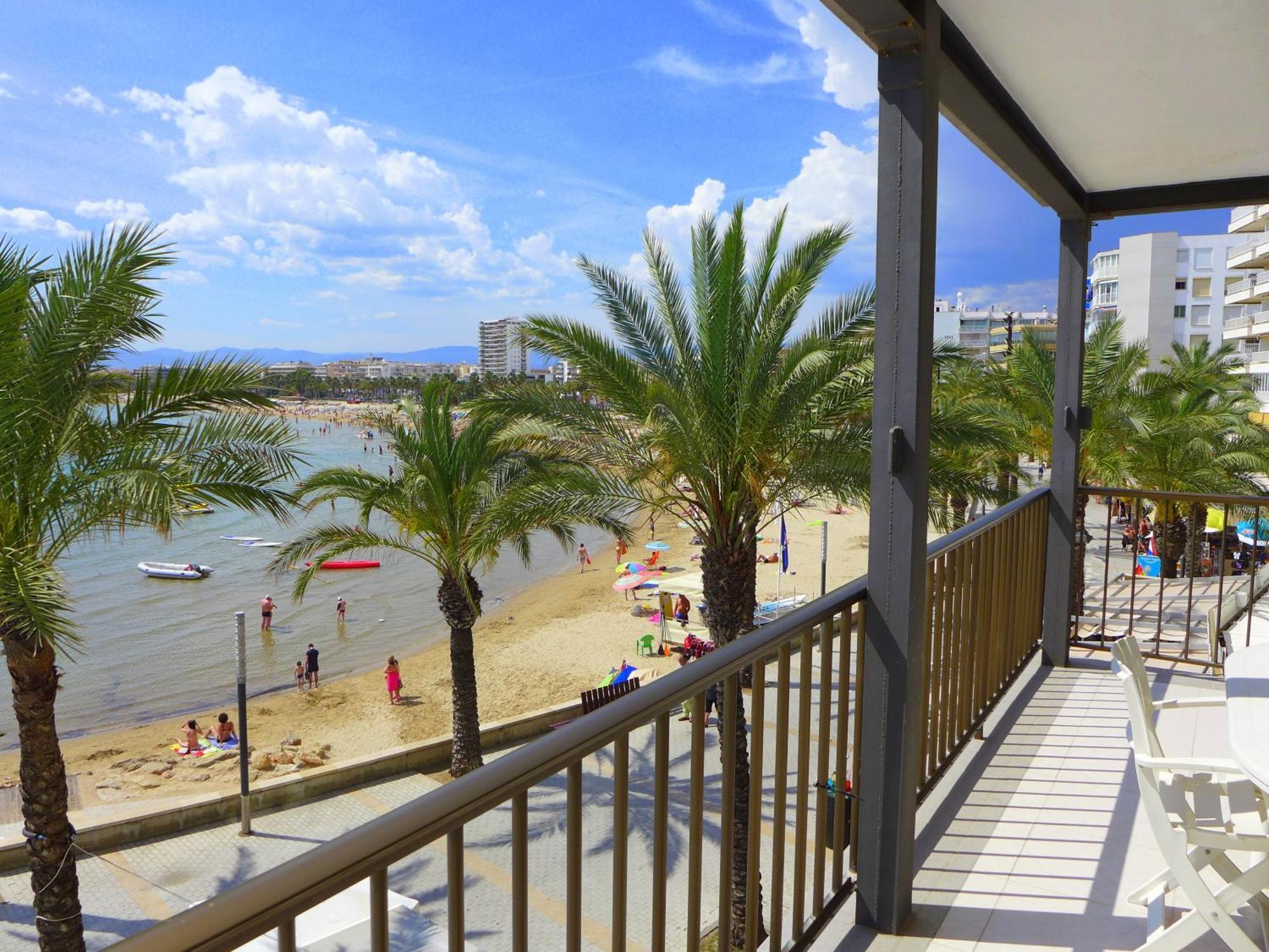 Rentalmar Family Acantilados Salou Kültér fotó
